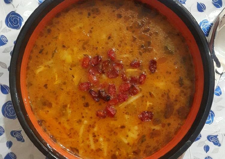 طرز تهیه سوپ زرشک