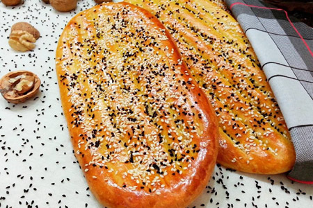 طرز تهیه نان بربری خانگی