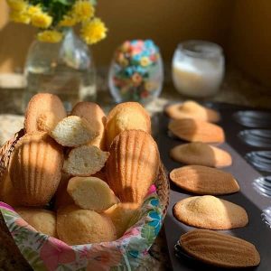 شیرینی مدلن